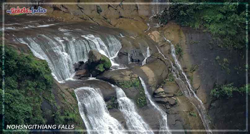 Nohsngithiang Falls