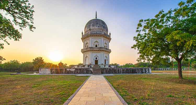 Qutub Shahi Tombs